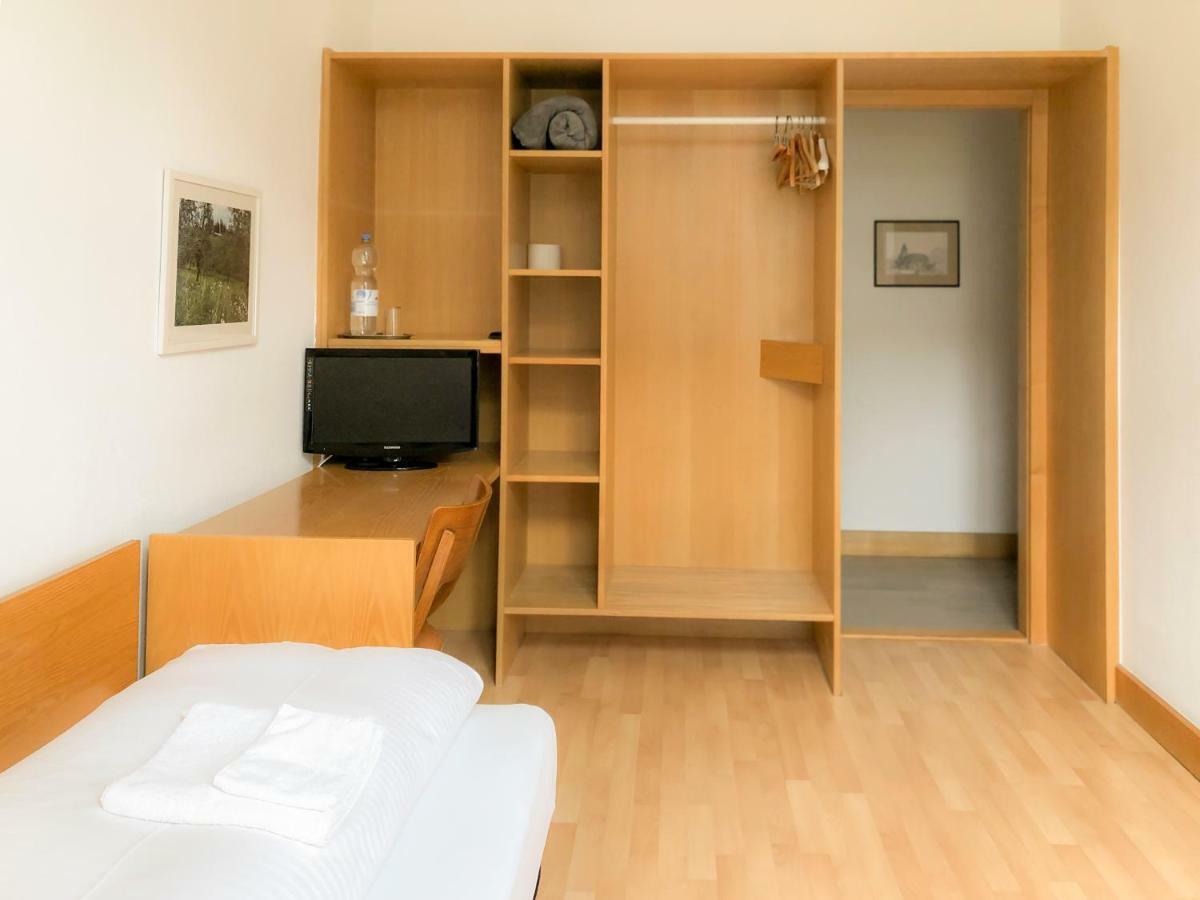 Hotel Moon Dusseldorf Luaran gambar